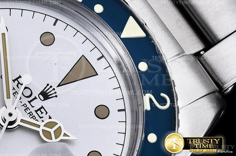 0127 StreetReady ROLGMT186B – GMT 985